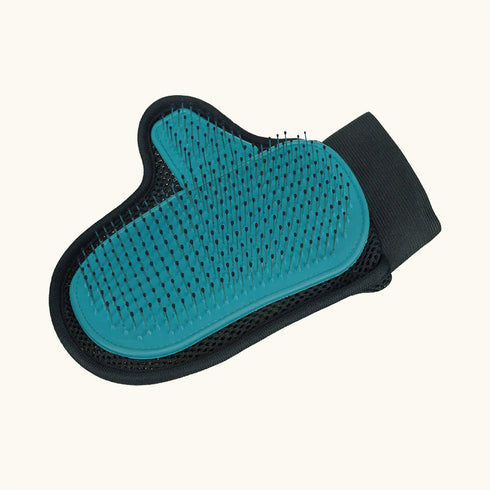 Trixie Coat Care Glove Wire Bristles with Tips for Dogs